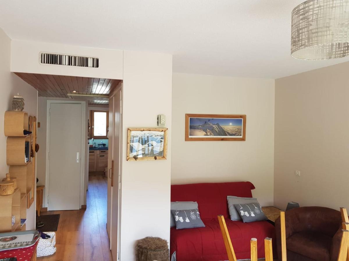 Appartement Traversant Residence Chaput 2 - 2 Pieces - 6 Personnes - Vue Sur Front De Neige Fontcouverte-la-Toussuire Eksteriør bilde